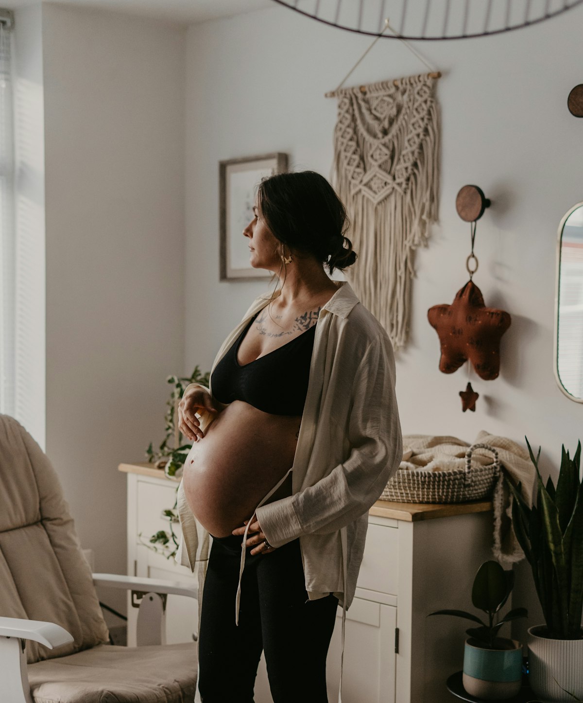 Calm prenatal care image for week 9 tiny movement starts