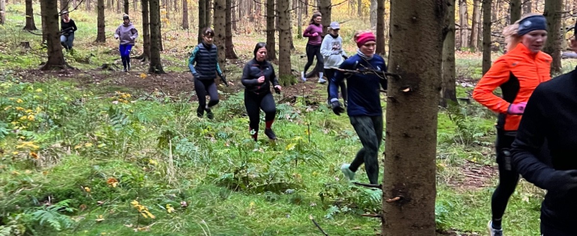 TrailMom udendørs træning og vejledning for kvinder i naturen