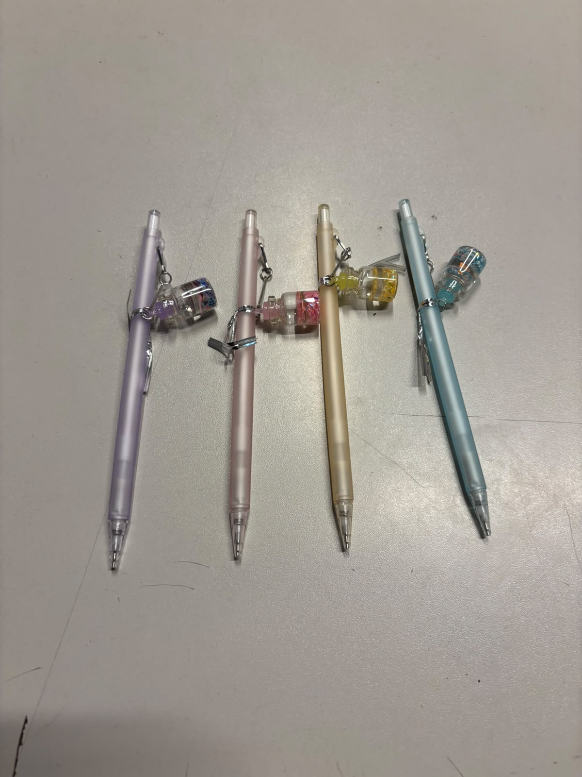 Renkli Uçlu Kalem 0.7