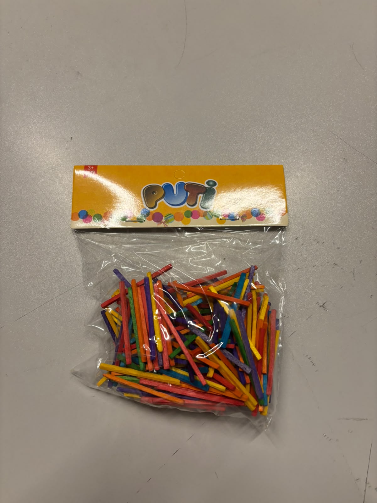 Puti Kibrit Çöpü Renkli