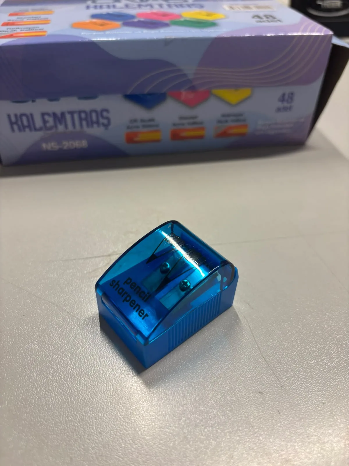 ONAX NS-2068 ÇİFT BIÇAKLI KAPAKLI KALEMTRAŞ