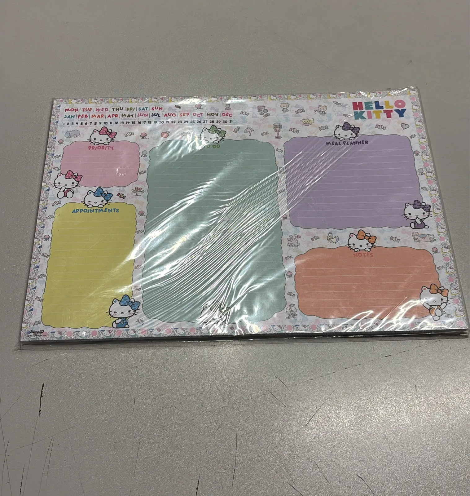 HELLO KITTY A4 PLANNER
