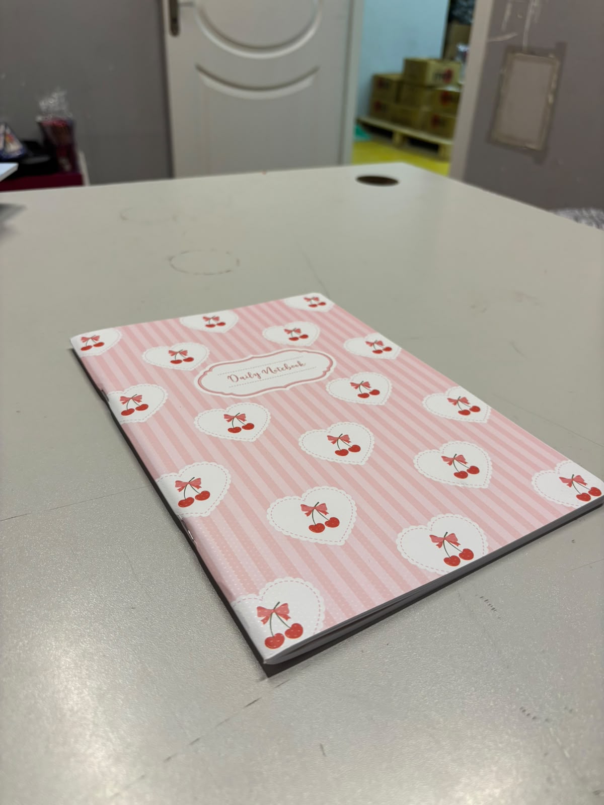 Pembe Renkli Kiraz Desenli