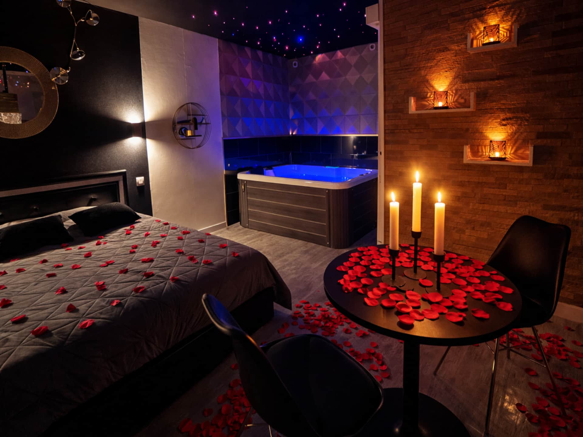 Love room Lignières-de-Touraine - ✨ Suite Étoilée – Spa privatif près de Tours (37)