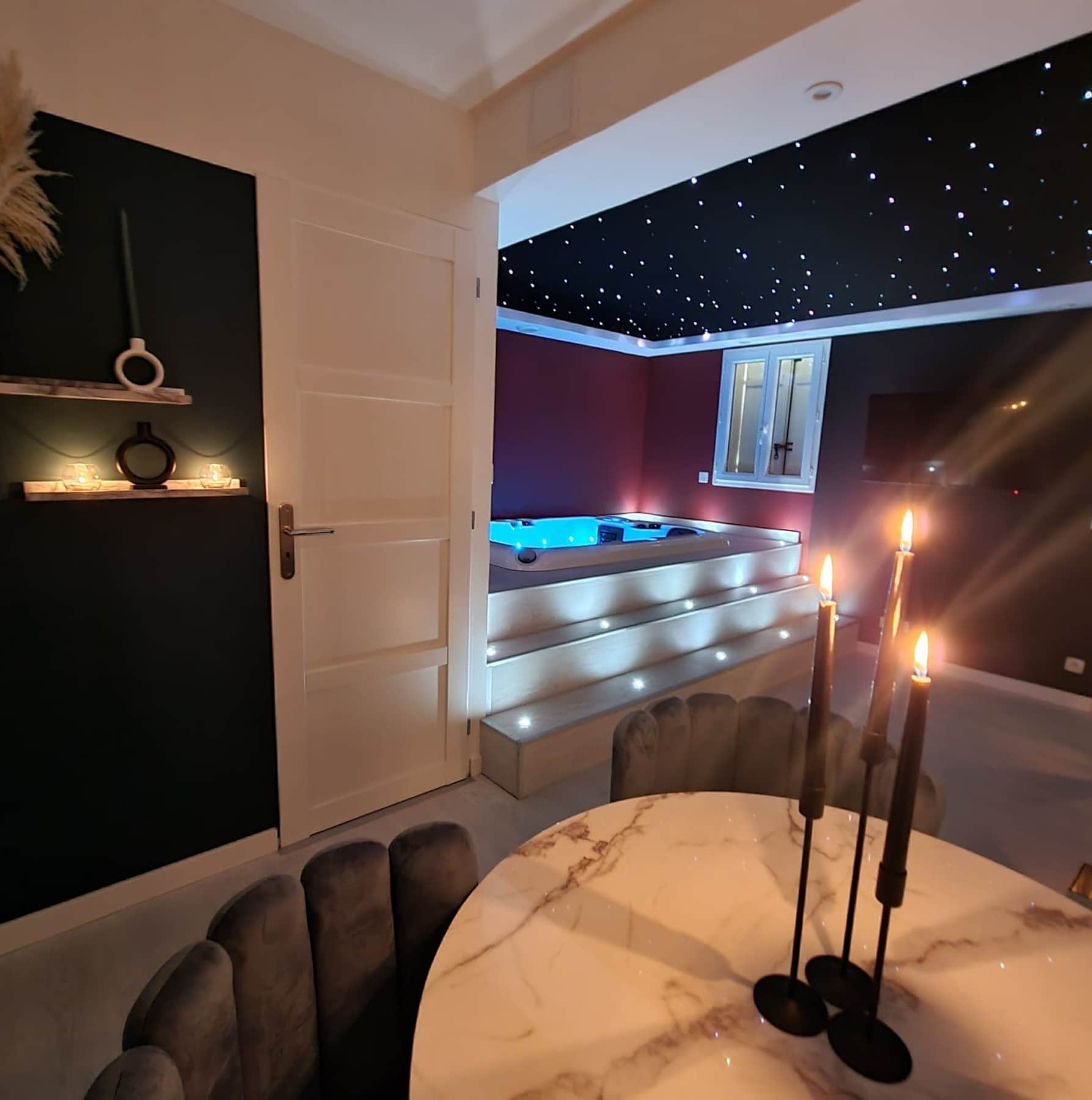 Suite Cristal à Lignières-de-Touraine — spa central et ciel étoilé à Lignières-de-Touraine