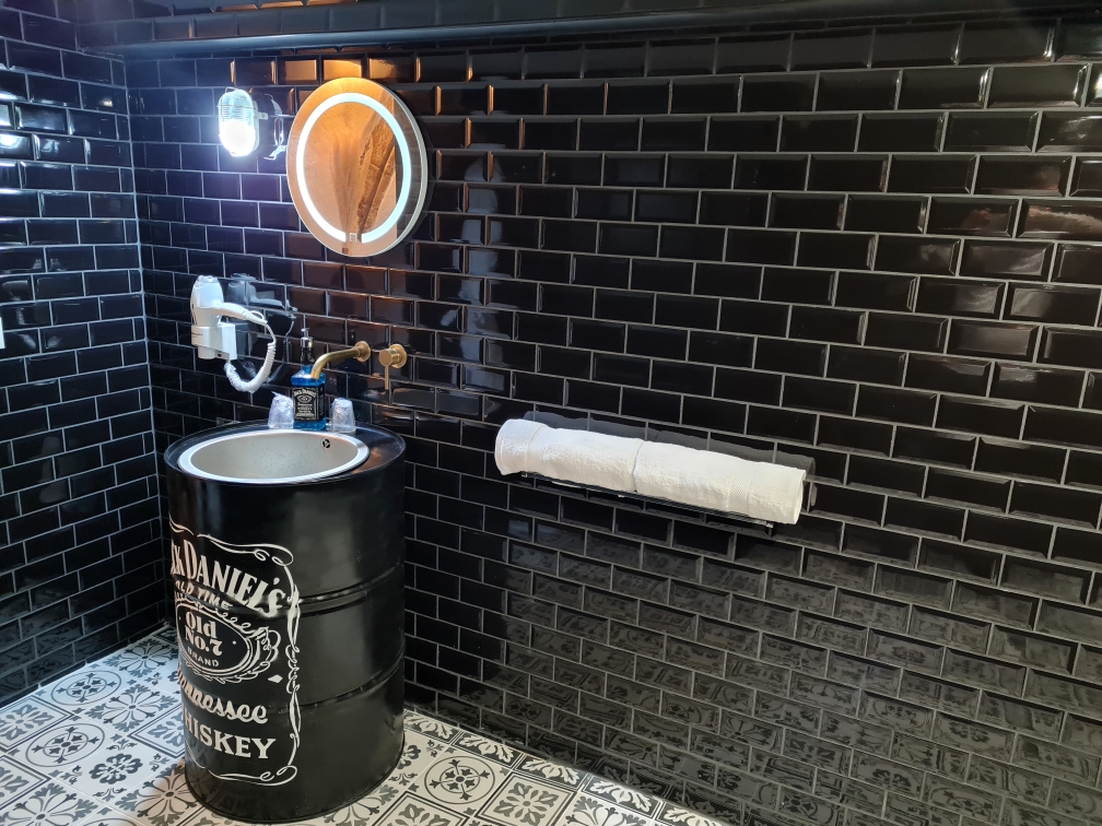 L’Appart Salonais — Jacuzzi privatif dans un ancien couvent à Salon-de-Provence