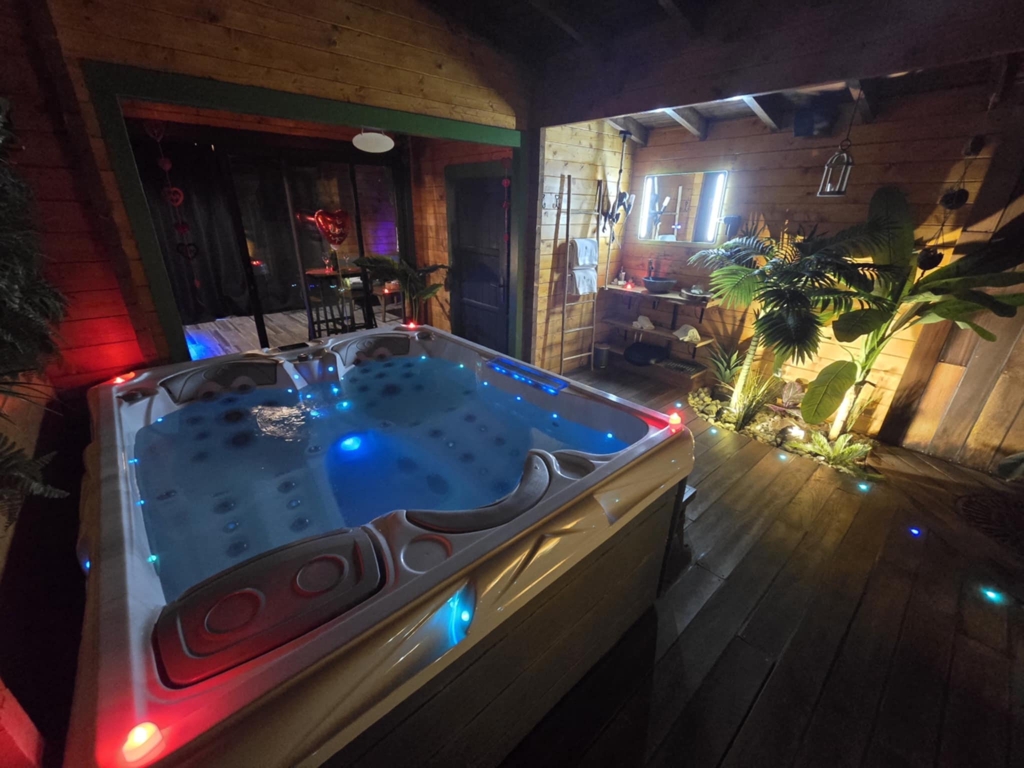 🌴 Chalet Tropical Spa – Une parenthèse tropicale 100% privée près de Lille à Provin