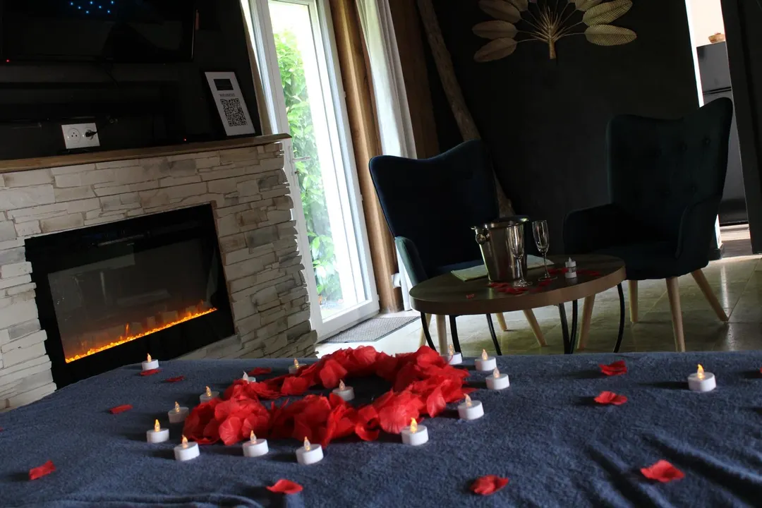 Le Lodge des Charmes à Lèves — Jacuzzi privatif et jardin de 500 m² à Lèves