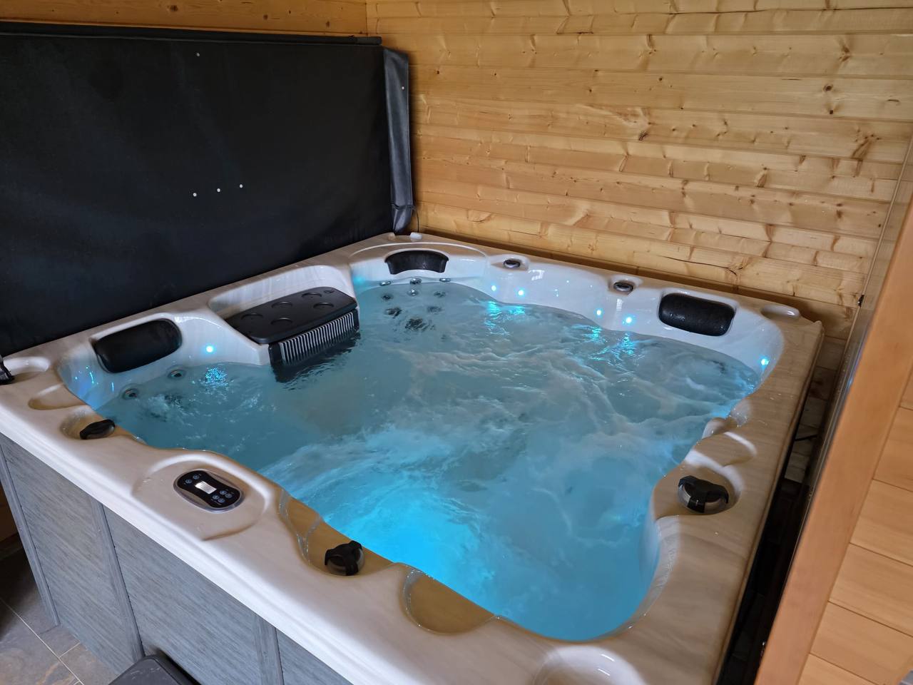 L'Escale des Sens — Gîte, spa et piscine privée à Bessas à Bessas