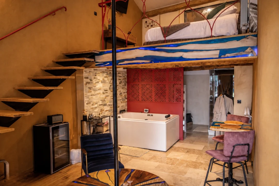 La Cybèle à Cahuzac-sur-Vère — balnéo double, hammam et pole dance à Cahuzac-sur-Vère