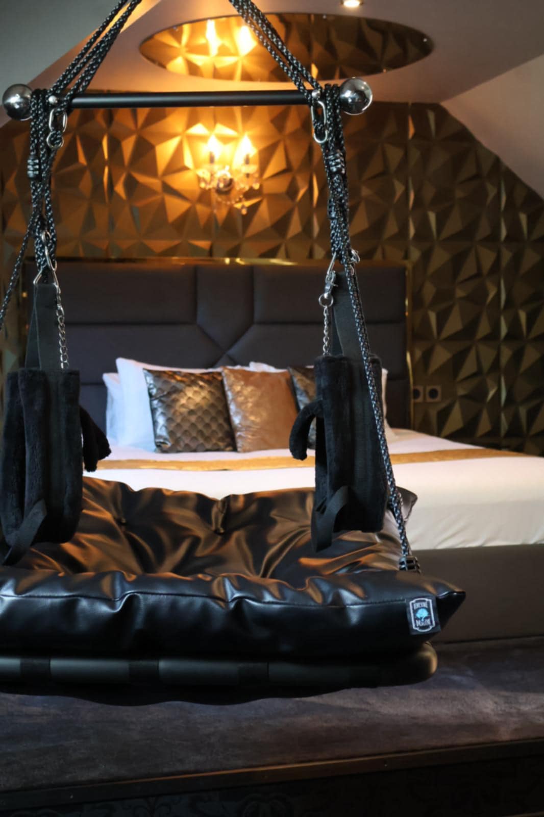 La Suite de l’Élixir à Argentré-du-Plessis — 80 m² avec jacuzzi et sauna finlandais à Argentré-du-Plessis