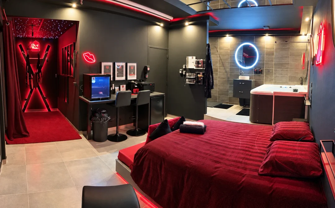 REDXROOM à Llupia