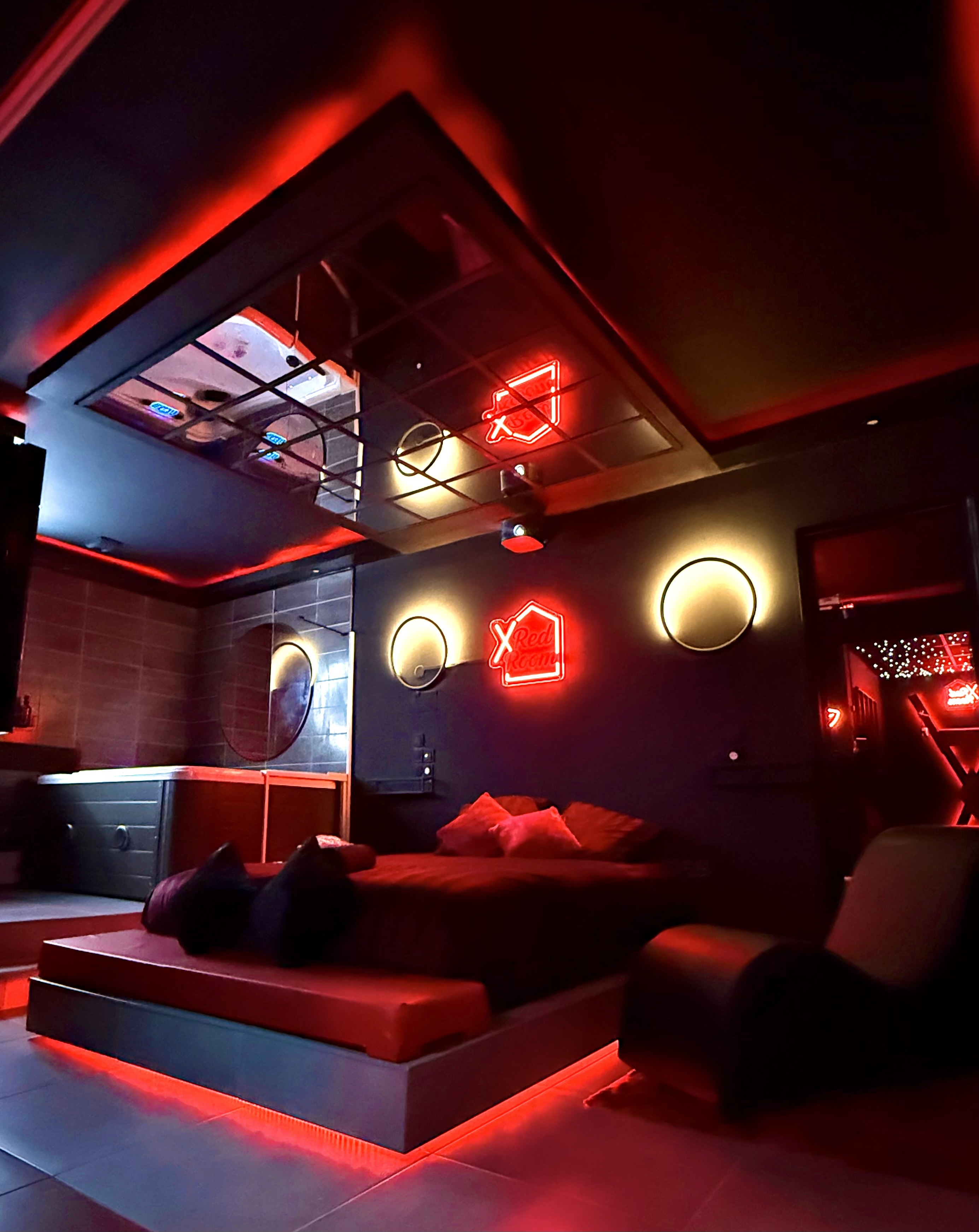 REDXROOM à Llupia
