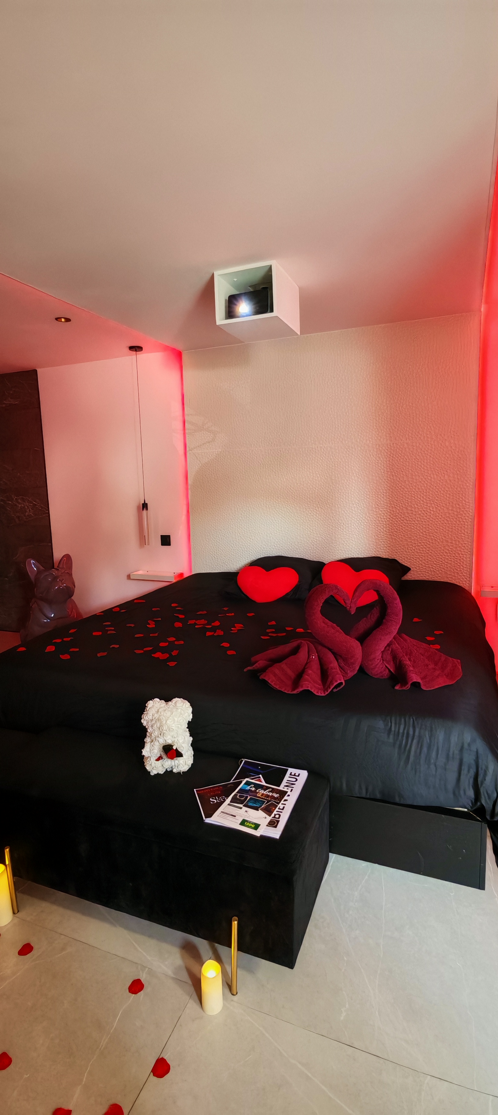 Suite romantique avec jacuzzi et sauna