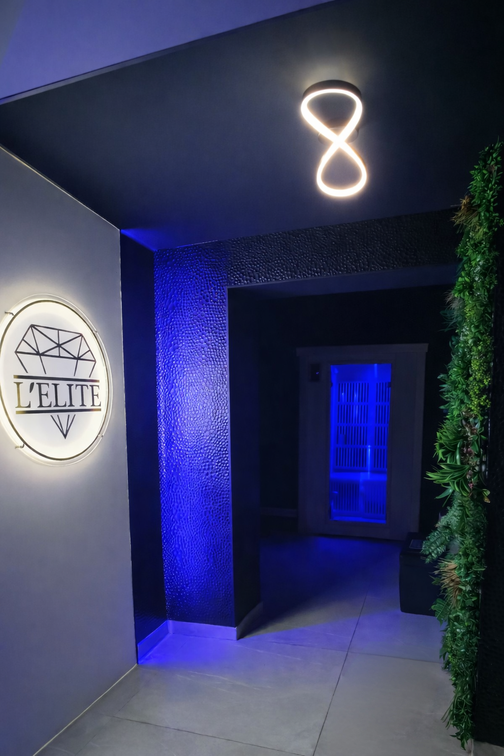 Suite romantique avec bain à remous et sauna à Cruviers-Lascours