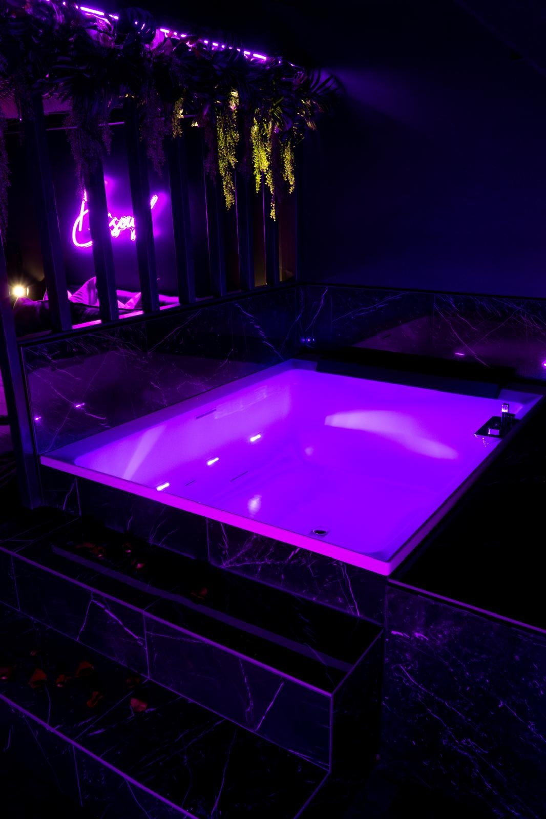 BisouX – Love Room près de Caen à Biéville-Beuville
