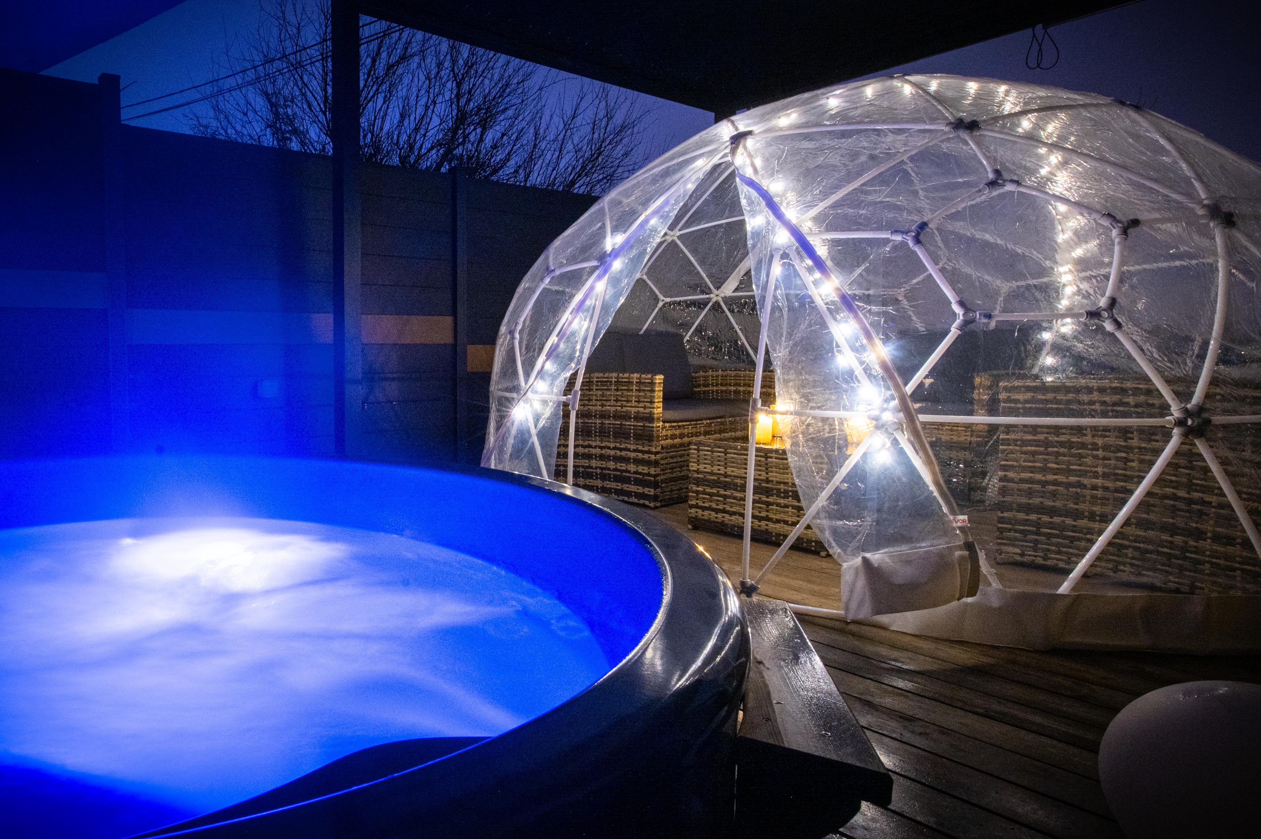 La Courtisane, love room romantique avec spa à 45 minutes de Strasbourg à Niederbronn-les-Bains