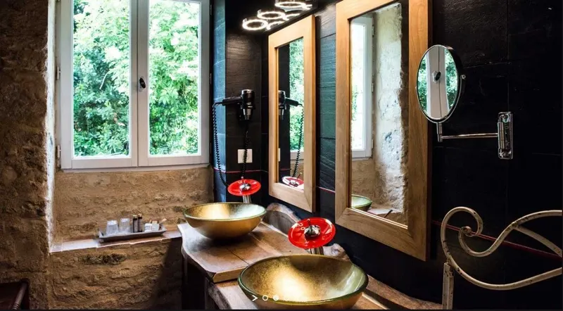 Portail en Marais Poitevin - Suite Père Joseph à Moreilles