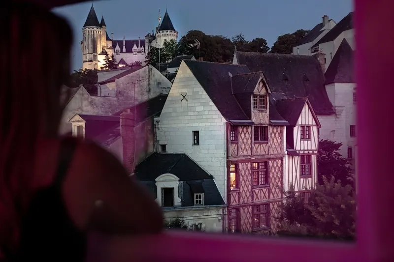 L’Incognito à Saumur — Appartement de 63 m² avec jacuzzi place Saint-Pierre à Saumur