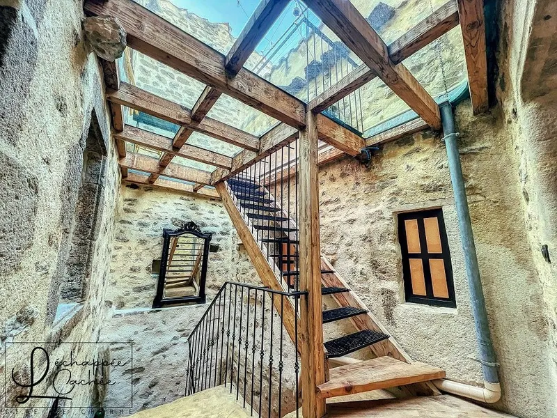 L’Échappée Cachée à Saint-Étienne-de-Fontbellon — spa, sauna et maison de 110 m² à Saint-Étienne-de-Fontbellon