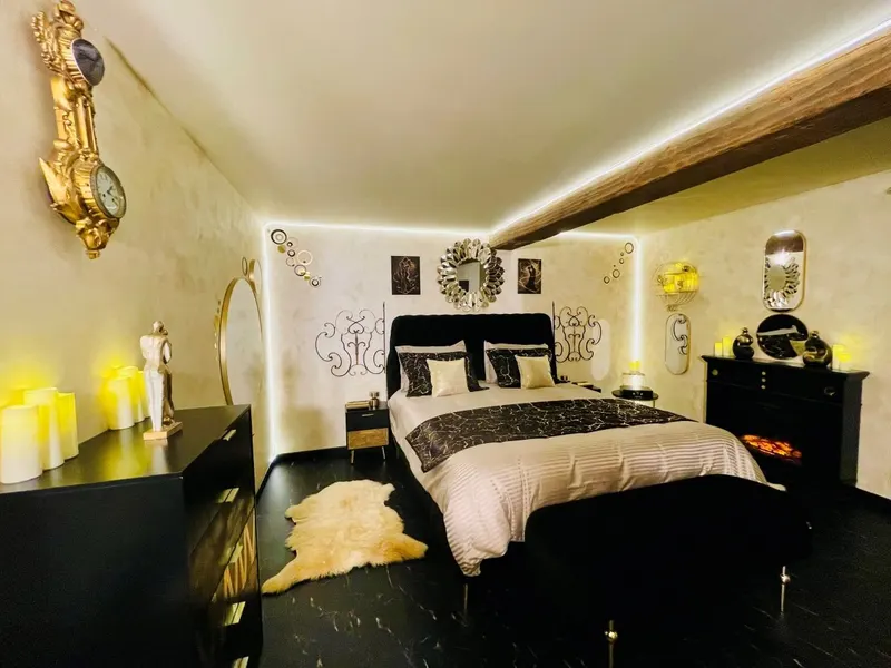 Love Room & SPA- Bulle d'Or à Couzon-au-Mont-d’Or