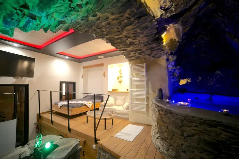 Le Ginkgo à Collioure — Appartement de 90 m² avec spa troglodyte près de la plage à Collioure