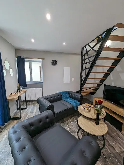 Déliv’Love à Douvres-la-Délivrande — maison en pierre avec balnéo 67 jets et sauna à Douvres-la-Délivrande