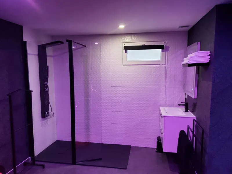 Avec Toi suites spa: La GLAMOUR à Barlin