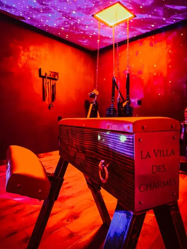La Villa des Charmes à Vias — 110 m² avec jacuzzi, sauna et espace secret à Vias