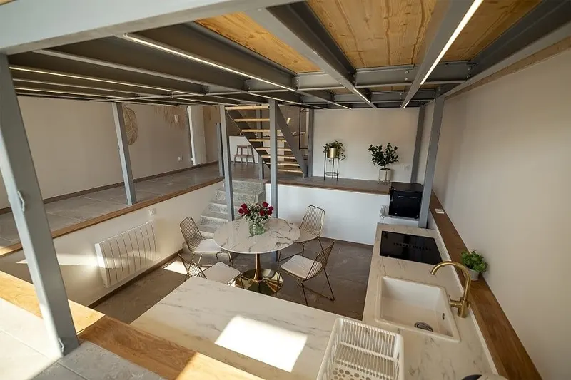 Loft Le Chic & Spa à Saint-Valery-en-Caux — 80 m², jacuzzi et vue sur le port à Saint-Valery-en-Caux