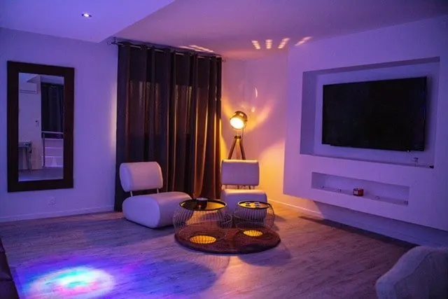 SPA’LACE à Cuincy — Plus de 130 m² avec jacuzzi et sauna privatifs à Cuincy