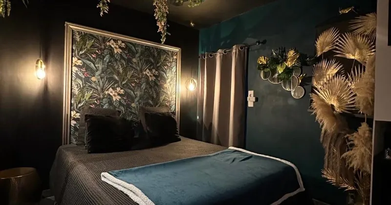 L’Everest Rooms – Love Room Amazone à Marseille à Marseille