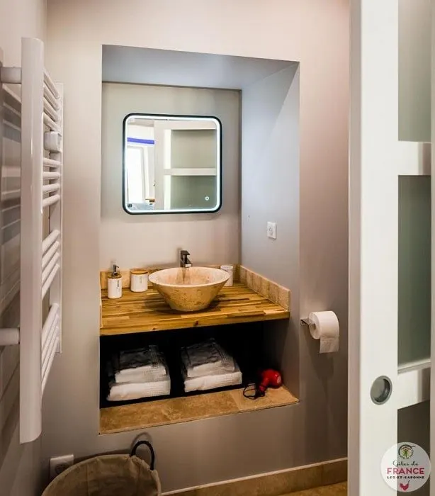 Le Loft en Bulles à Saint-Maurin — Studio de 60 m² avec spa six places à Saint-Maurin