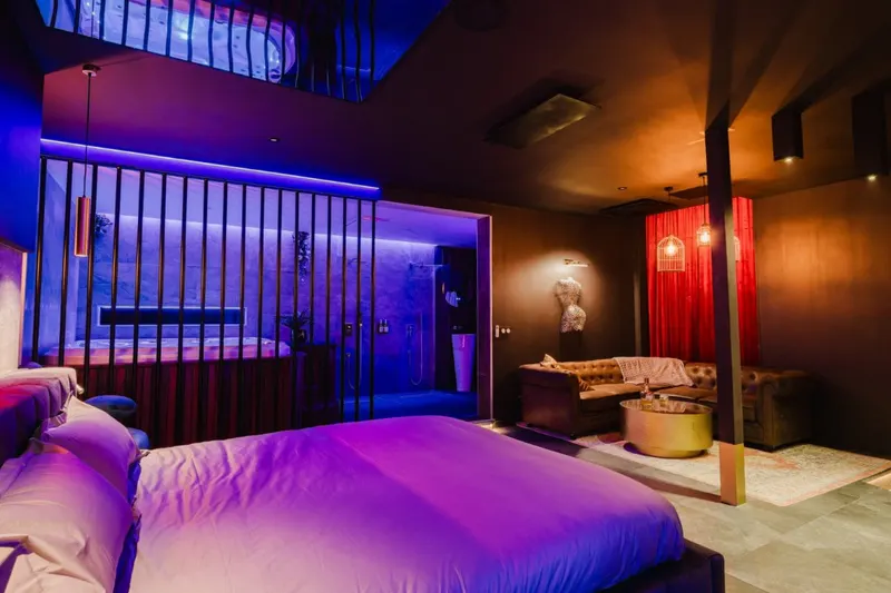 Les Private Places à Orléans — Jacuzzi privatif et appartement de 50 m² à Orléans