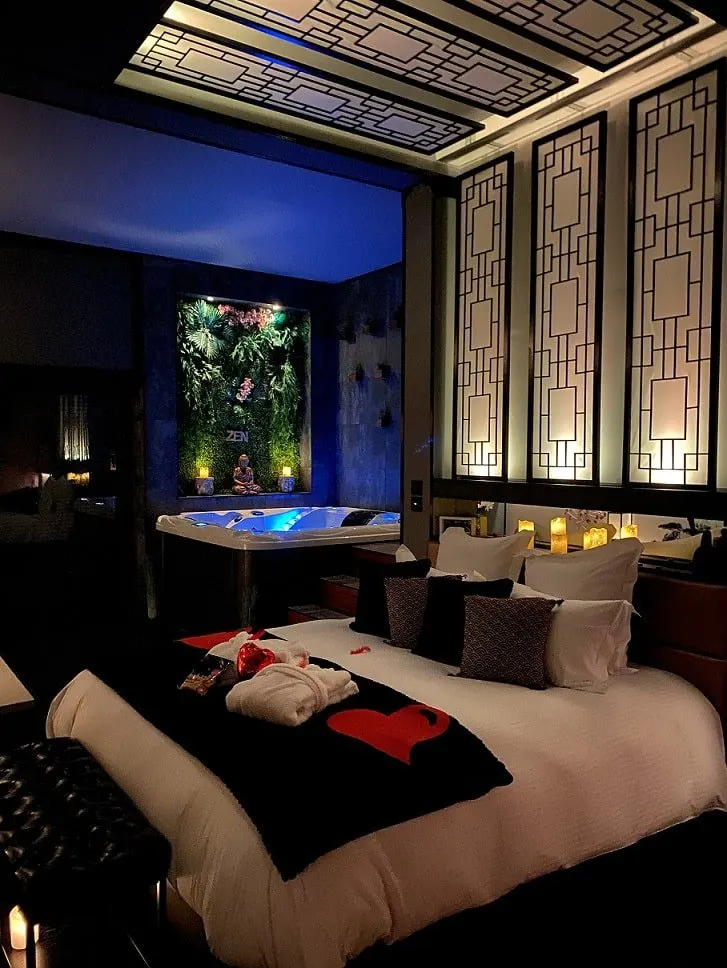 Oz Love Suite – 50 Nuances plus Zen à Lagrâce-Dieu