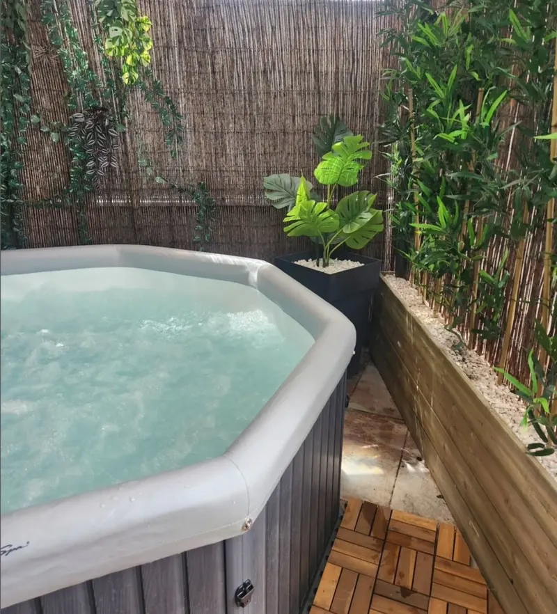 Casa’Amore à Saint-Martin-le-Vinoux — jacuzzi, chambre voûtée et deux pièces secrètes à Saint-Martin-le-Vinoux
