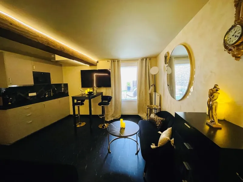 Love Room & SPA- Bulle d'Or à Couzon-au-Mont-d’Or