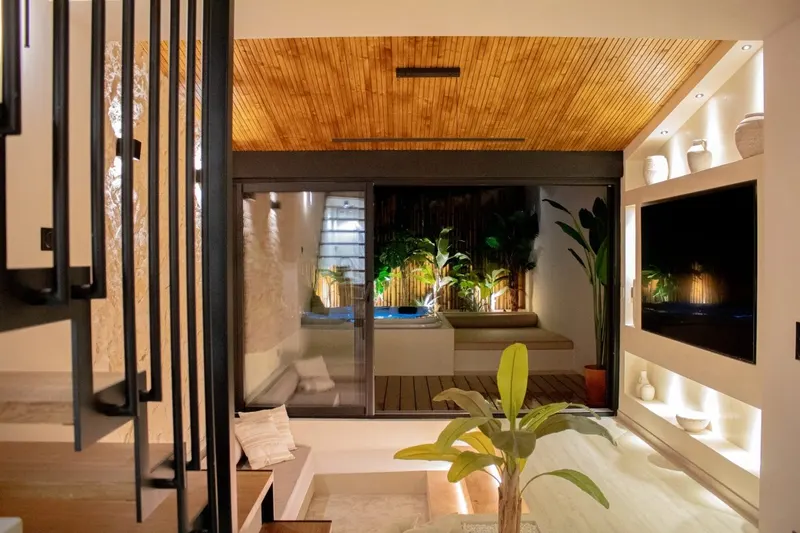 Casa Maleiwa à Roissy-en-Brie — villa de 40 m² avec jacuzzi privé et salon cinéma à Roissy-en-Brie