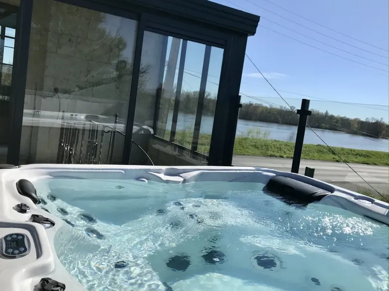 Love & Spa in the Loire Valley à La Chapelle-sur-Loire