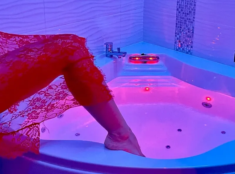 Maison de Monplaisir à Villeurbanne — Jacuzzi et pièce secrète dans 35 m² à Villeurbanne