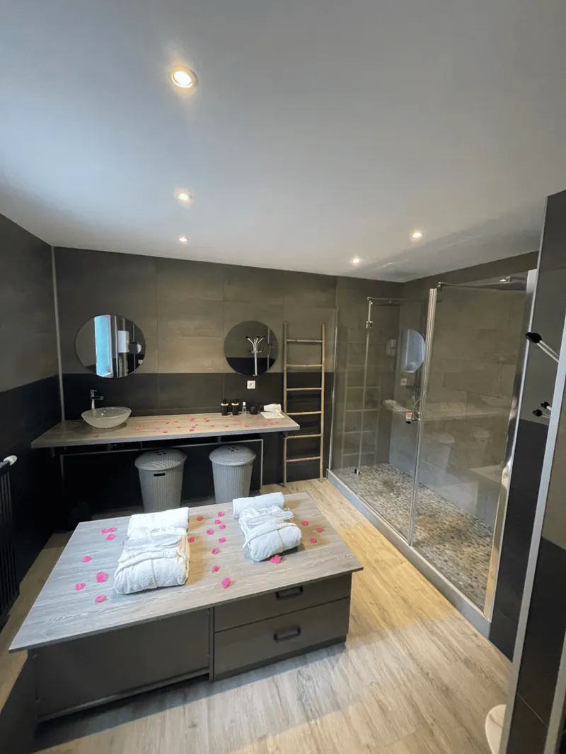 Bdj spa à Hénin-Beaumont
