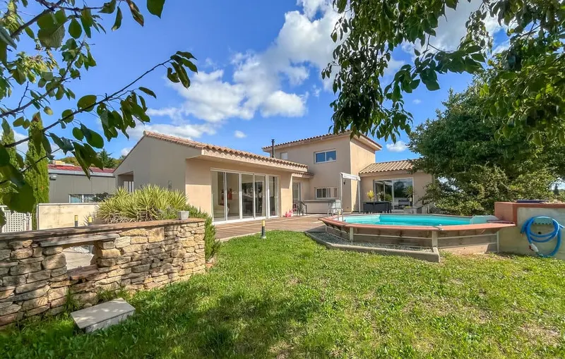 Villa Masadrim — Jacuzzi et piscine aux portes d’Uzès à Serviers-et-Labaume