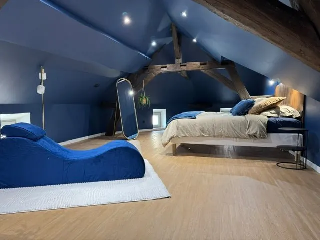 La Nuit d’Orion — Love room avec bain à remous à Chagny à Chagny