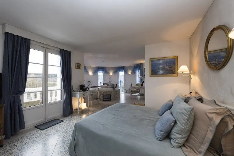 Le Vert Galant – Suite Bleue à Normanville