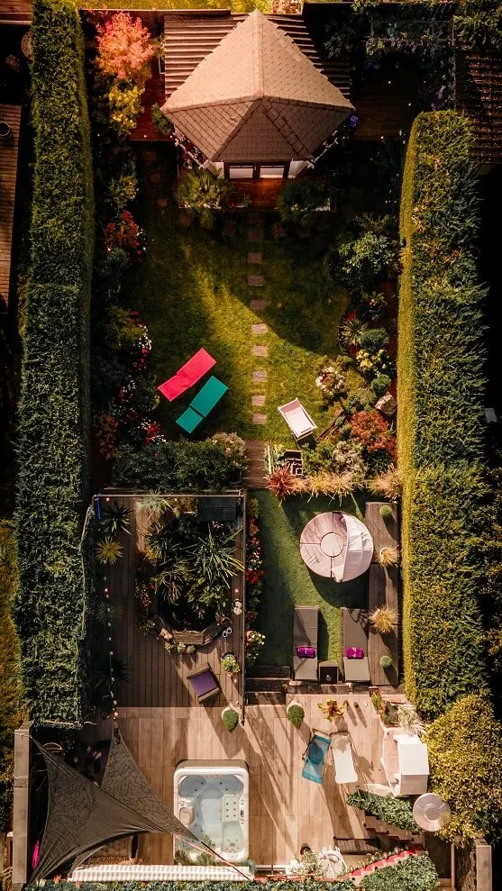 Spa de la Lune — Jacuzzi, sauna et jardin à Clichy-sous-Bois à Clichy-sous-Bois