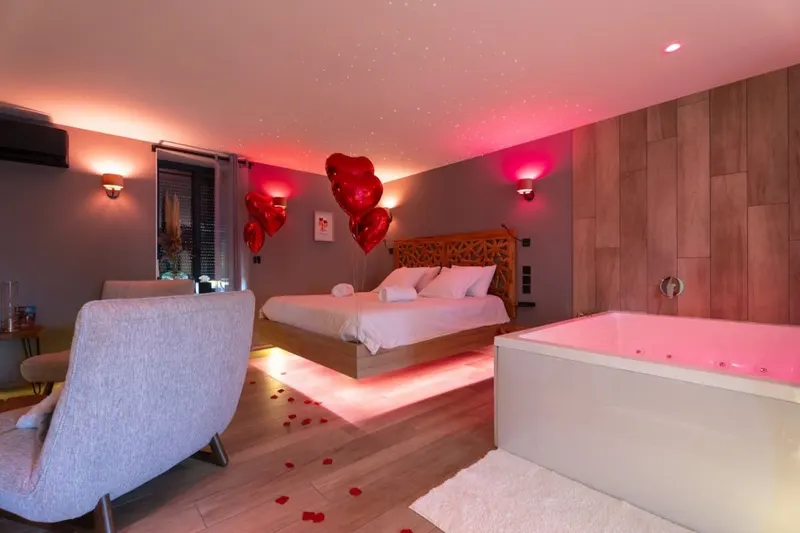 La Suite Spa du Domaine du Moulin 71 — Balnéo, sauna et piscine privée à Saint-Laurent-d’Andenay