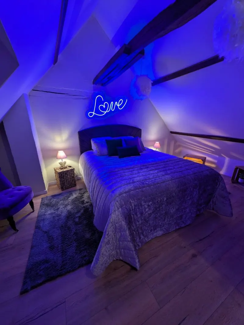 Pour Toi et Moi à Saint-Martin-des-Bois — 80 m² avec spa et salle de jeux privée à Saint-Martin-des-Bois