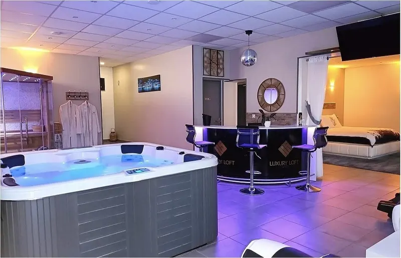 LUXURY LOFT SPA à Saint-Dizier
