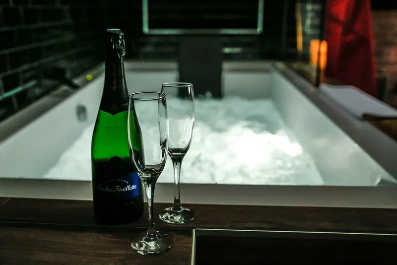 Luxe and Spa à Condé-Sainte-Libiaire