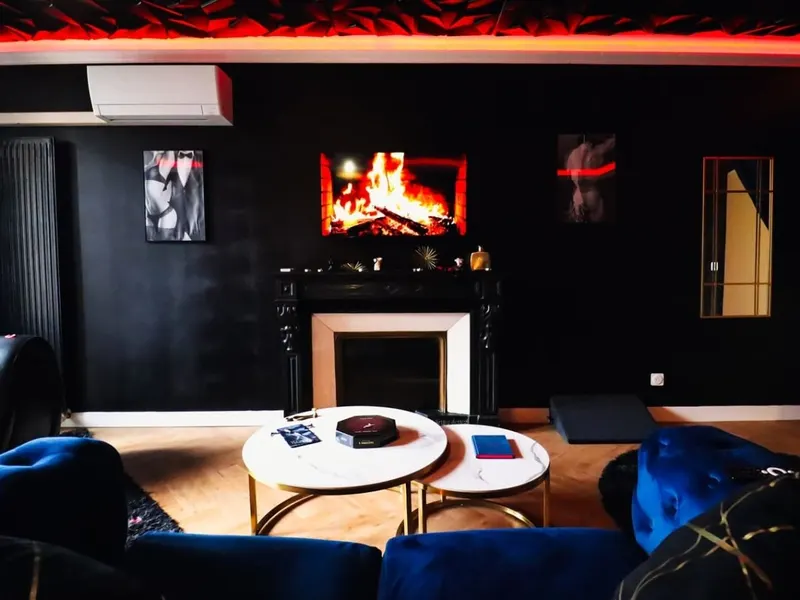 Secrets d’Aix à Aix-les-Bains — 55 m² avec balnéo privée face au Grand Casino à Aix-les-Bains